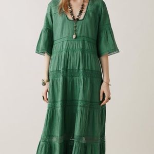 Limited Edition Zara Studio💥A line green dress. S